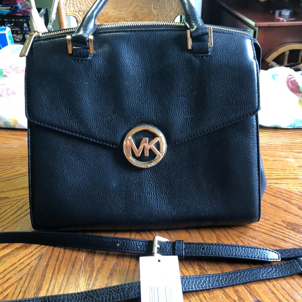 SOLD- Michael Kors large Hudson bag